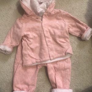 Baby Gap sweatsuit